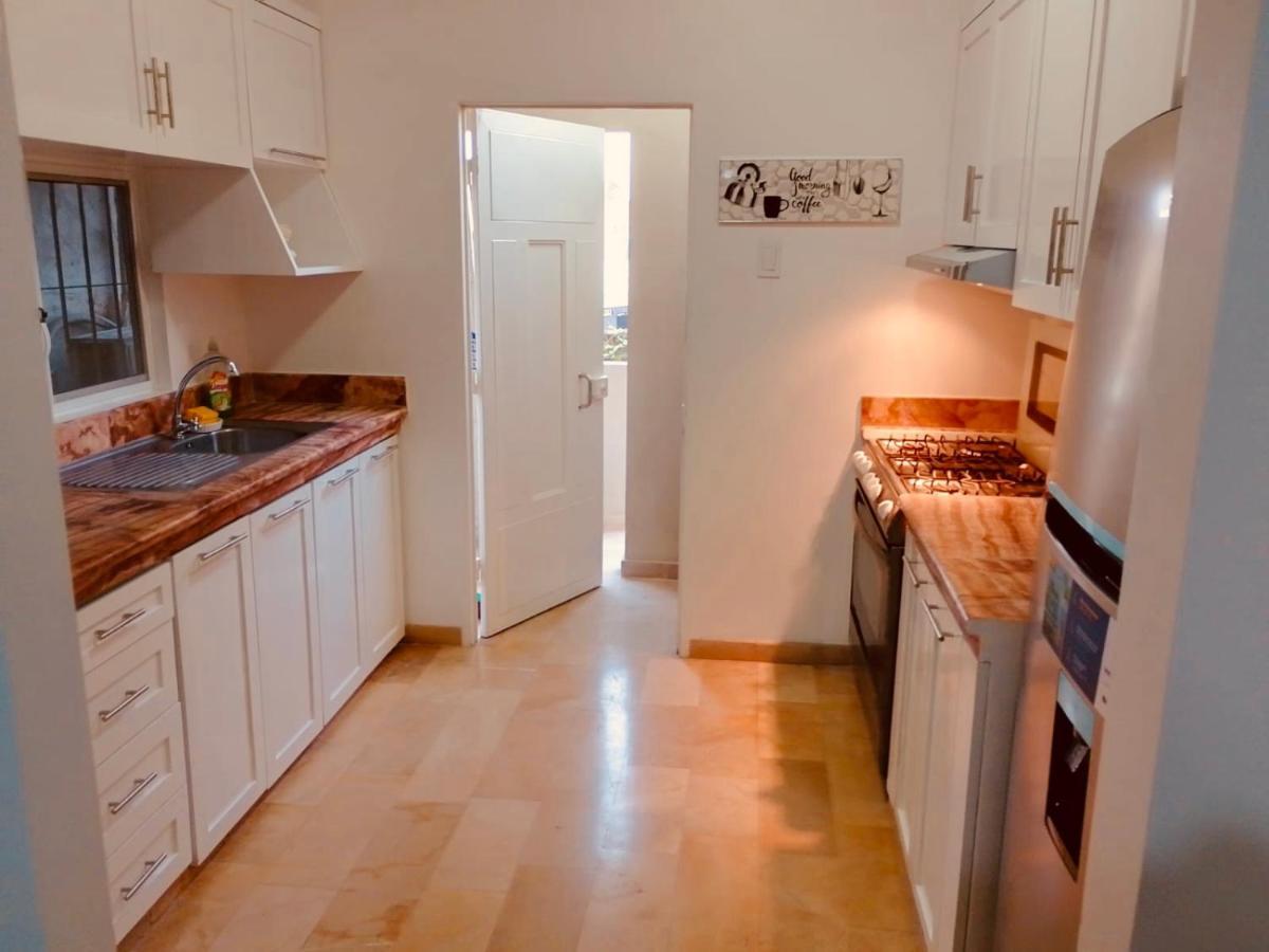 Large 2-Bedroom Apartment, Close To The American Consulate Guayaquil Exterior foto